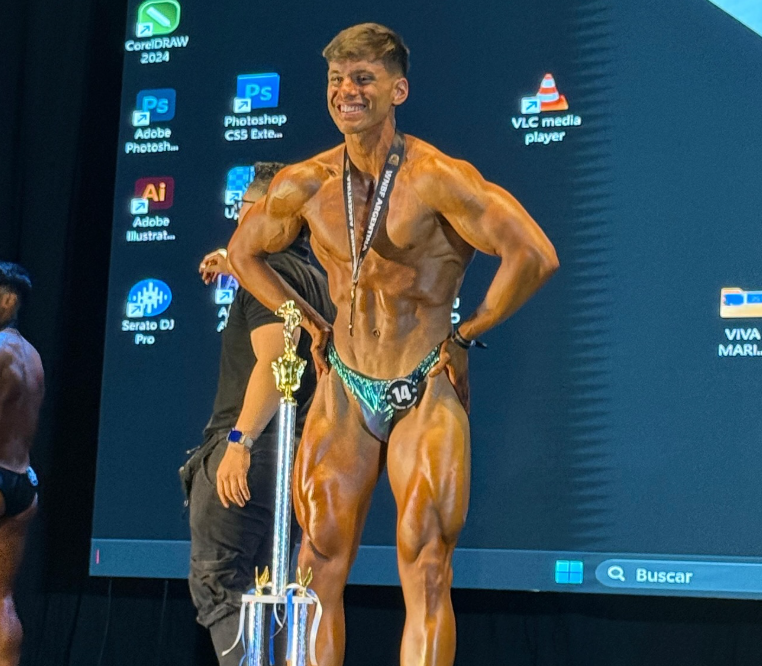 Es de Funes, ganó un prestigioso torneo de fisicoculturismo y clasificó al campeonato mundial en Los Ángeles